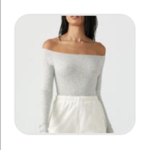 Off the shoulder long sleeve